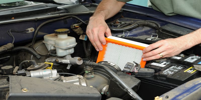 Four Ways a Clean Air Filter Benefits Your Car